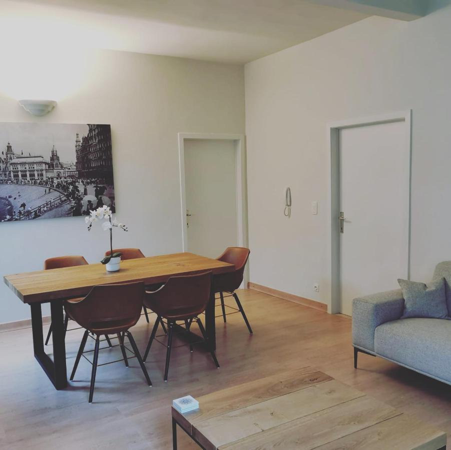 Suite Euphrosina Oostende Εξωτερικό φωτογραφία
