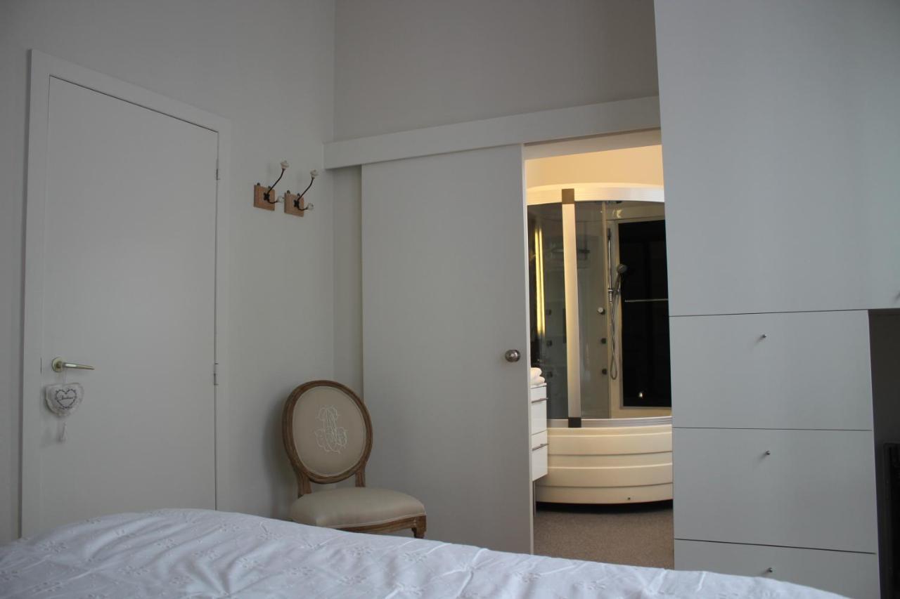 Suite Euphrosina Oostende Εξωτερικό φωτογραφία